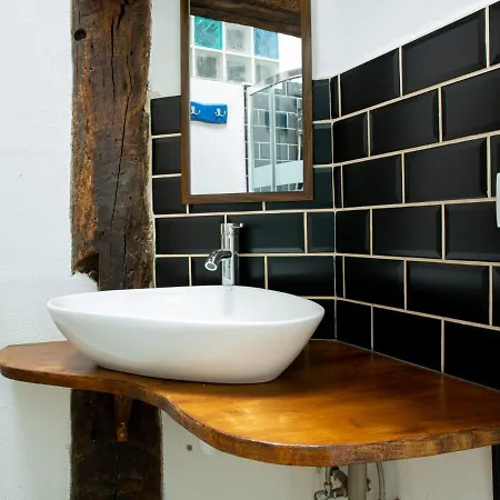 Okana Baserria * Muxika