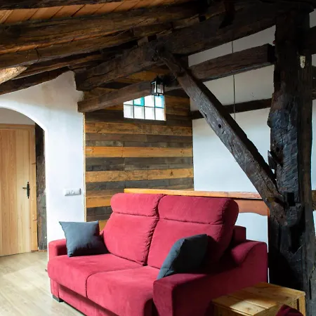 Okana Baserria Apartmán *